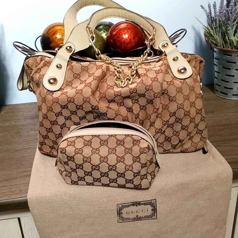 Gucci Brown and Beige Monogram Handbag Set - Picture 4 of 13